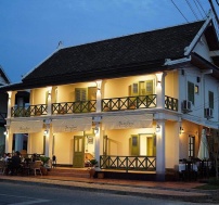 viet-asia-tour-narn-laos-luangprabang-hostel (1)