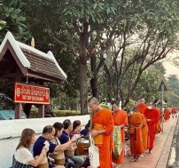 viet-asia-tour-narn-laos-luangprabang-hostel (44)