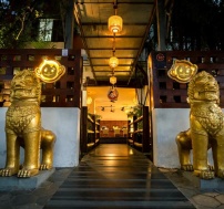 viet-asia-tour-mad-monkey-hostel-phnom-penh (13)
