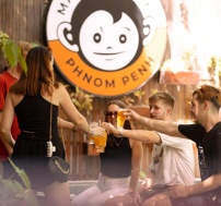 viet-asia-tour-mad-monkey-hostel-phnom-penh (5)