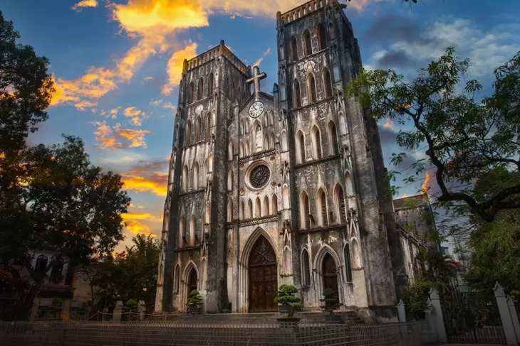 Vietnam What To Discover? Top 09 Old Churches And Cathedrals