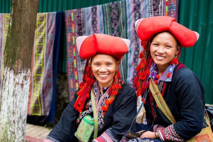 Bac Ha Sunday Market - Revealing The Vivid Tapestry Of Sapa Culture