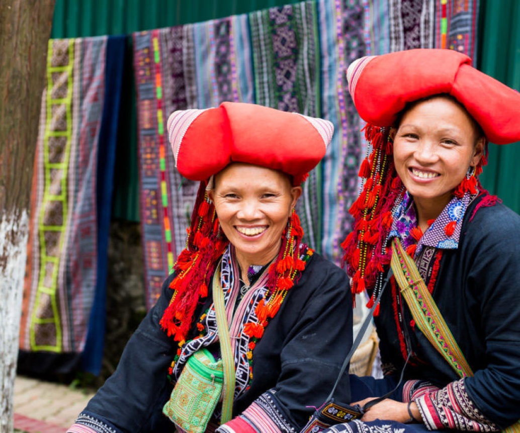 Bac Ha Sunday Market - Revealing The Vivid Tapestry Of Sapa Culture