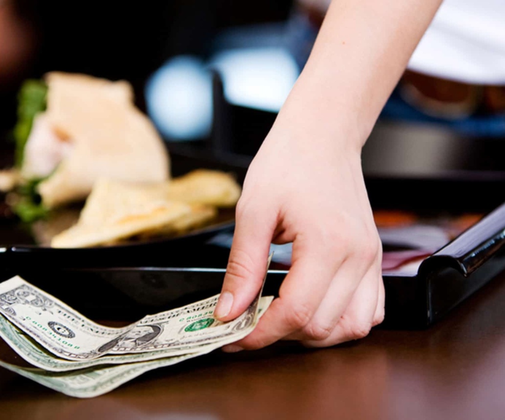 Tipping Culture - How To Tip In Vietnam?