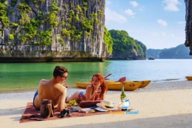Hanoi - Tuan Chau Marina - Lan Ha bay - Ba Trai Dao islets (L, D)