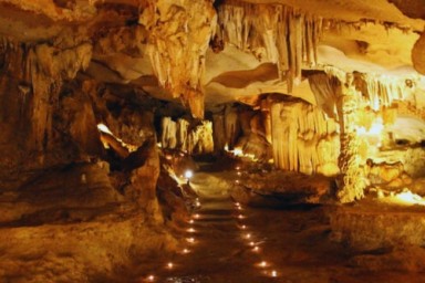 Bai Tu Long bay - Thien Canh Son cave - Halong International Cruise Port – Hanoi (B, Br)