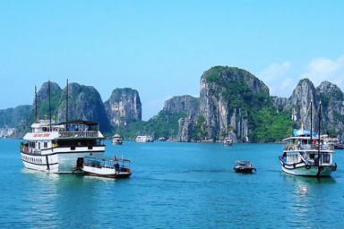 Hanoi - Tuan Chau Marina - Lan Ha bay - Ba Trai Dao islets (L, D)