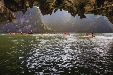 Lan Ha bay - Dark and Bright Cave - Halong Bay – Hanoi (B, Br)