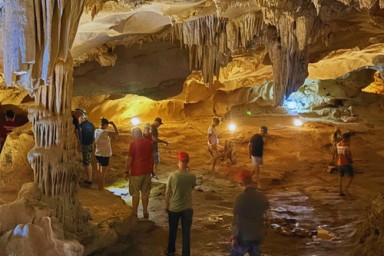 Bai Tu Long bay - Thien Canh Son cave - Halong Bay – Hanoi (B, Br)