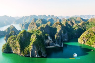 Hanoi - Tuan Chau Marina - Halong Bay - Ao Ech - Lan Ha bay (L, D)