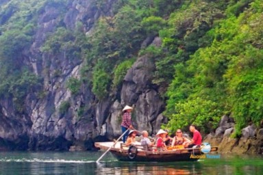 Dark and Bright Cave - Tuan Chau Marina – Hanoi (B, Br)