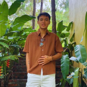 Thomas (Mr. Hung)