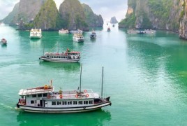 Halong Bay 
