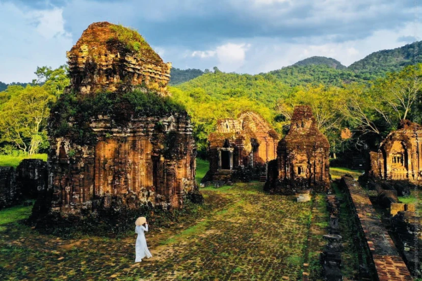 Uncover The Stories Of Central Vietnam: Best Historical Tour Destinations Uncover The Stories Of Central Vietnam: Best Historical Tour Destinations