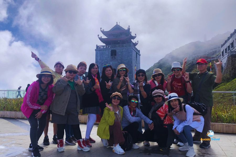 Fanxipan summit in Sapa, Vietnam – Auasia Travel's testimonials