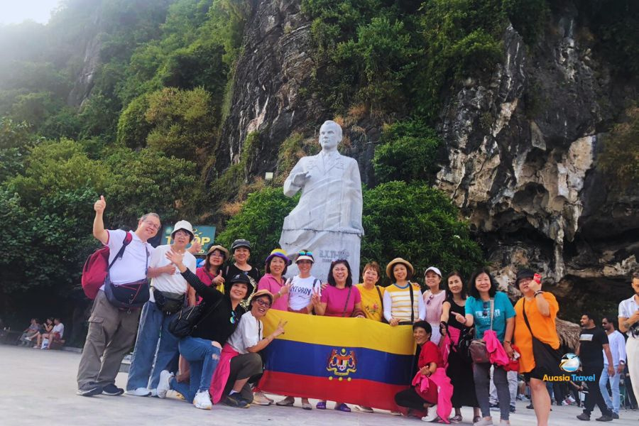 Titov island in Halong bay, Vietnam – Auasia Travel Testimonials