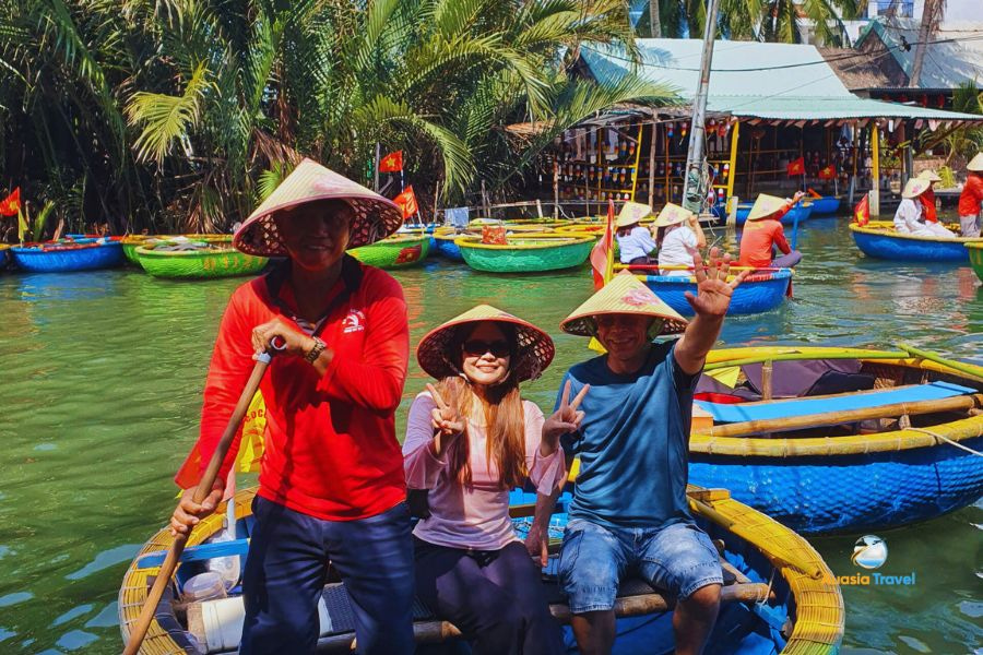 Coconut sampan boat in Hoi An, Vietnam – Auasia Travel’s testimonials