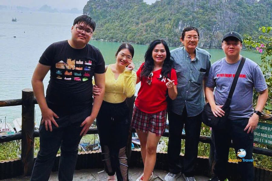 Thien Cung cave in Halong bay, Vietnam – AuasiaTravel’s testimonials