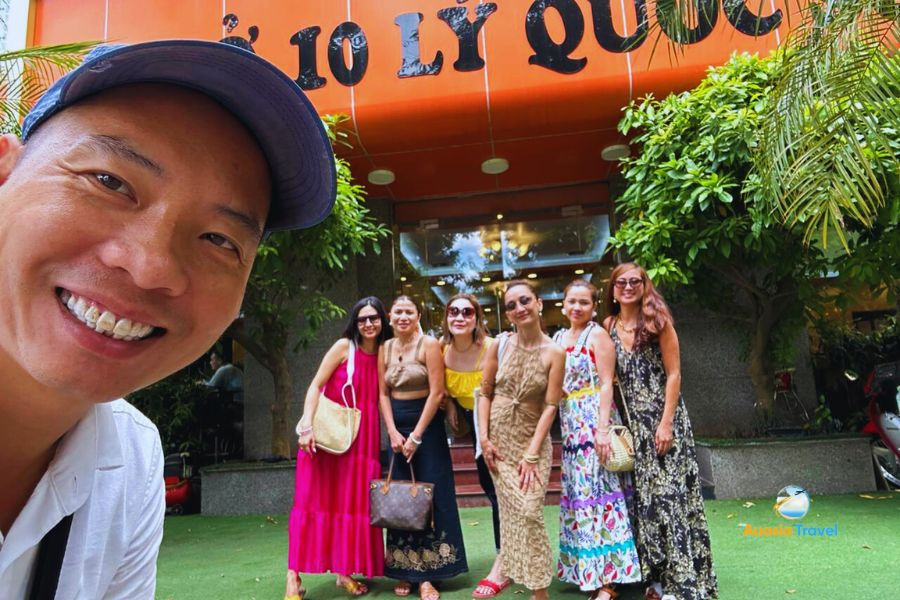 Soup noodle restaurant main gate in Hanoi, Vietnam - Auasia Travel’s Testimonials