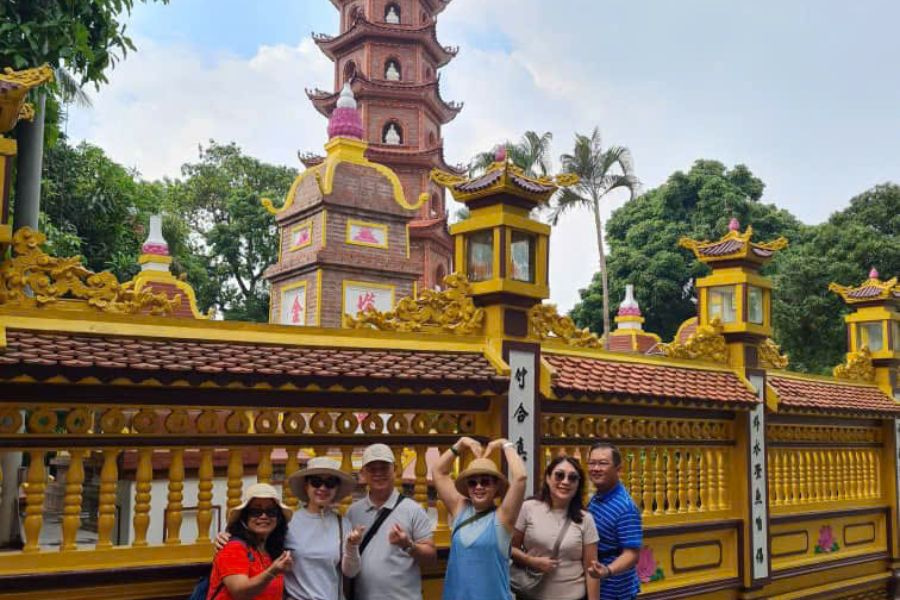 Tran Quoc pagoda’s tower in Hanoi, Vietnam - Auasia Travel’s Testimonials