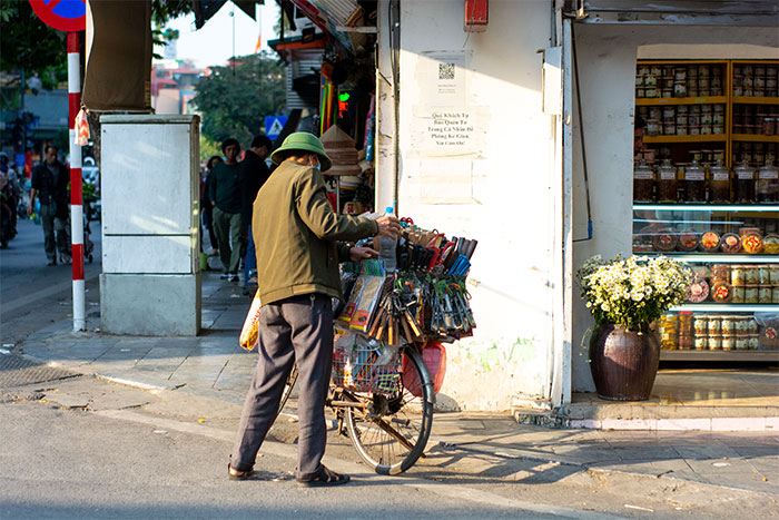 Explore-the-allure-of-hanois-old-quarter-endless-activities-await_AuasiaTravel