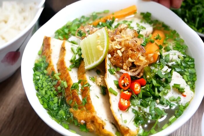 Top-12-must-try-delicious-dishes-in-phan-thiet-vietnam_AuasiaTravel