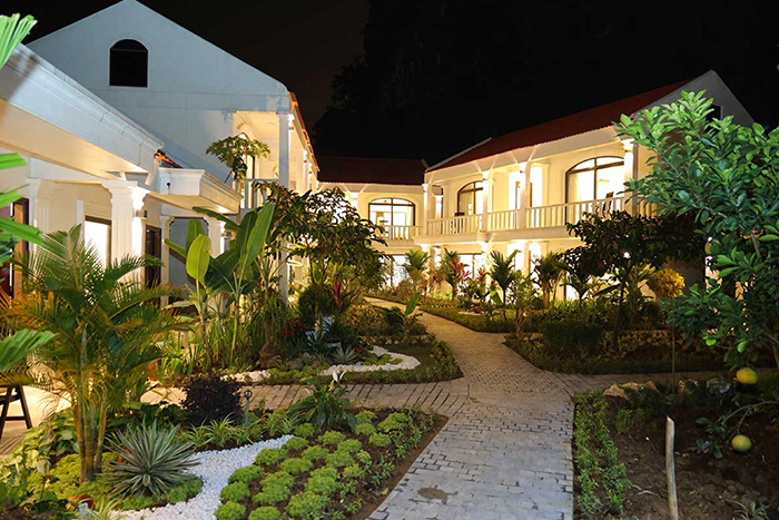 Top-9-best-3-star-hotels-in-ninh-binh_AuasiaTravel