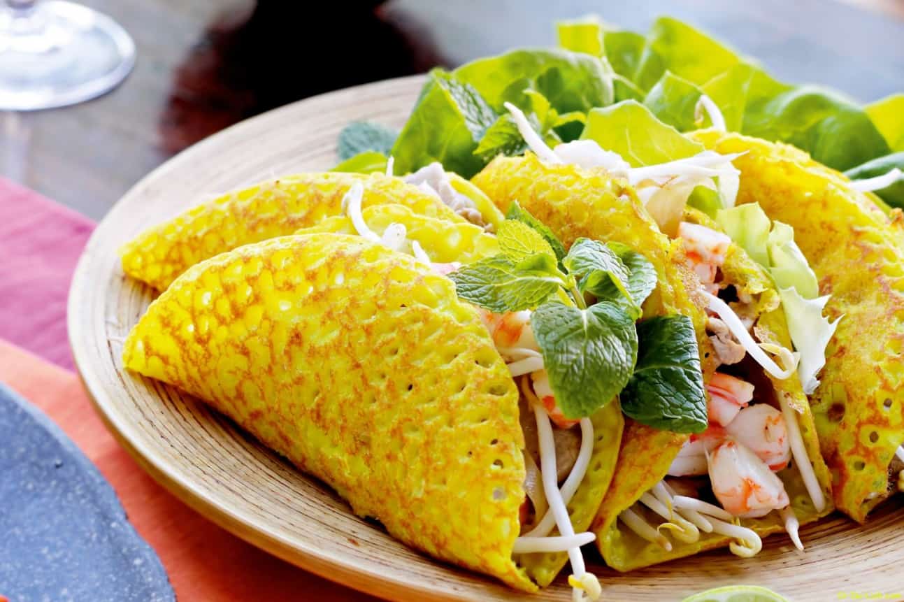 Fall In Love With These 10 Iconic Dishes At Ben Thanh Market