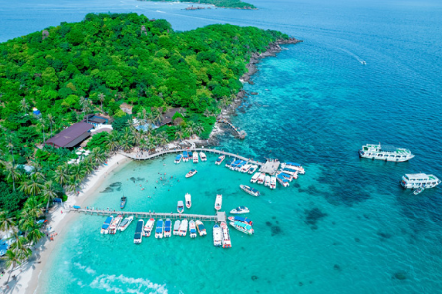 Phu Quoc Island is one of the most beautiful islands in Vietnam